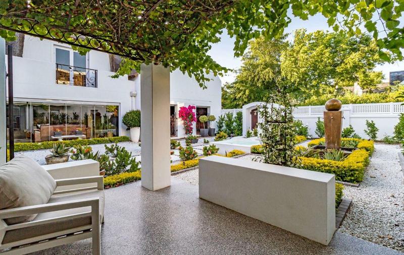 4 Bedroom Property for Sale in Stellenbosch Central Western Cape